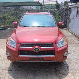 2011 Toyota RAV4 Limited – Full options