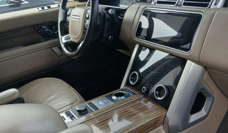 
								2019 LAND Rover Range Rover full									